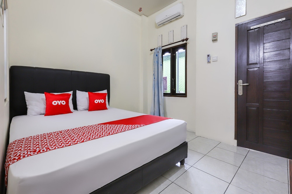 Economy Double Room photo 2