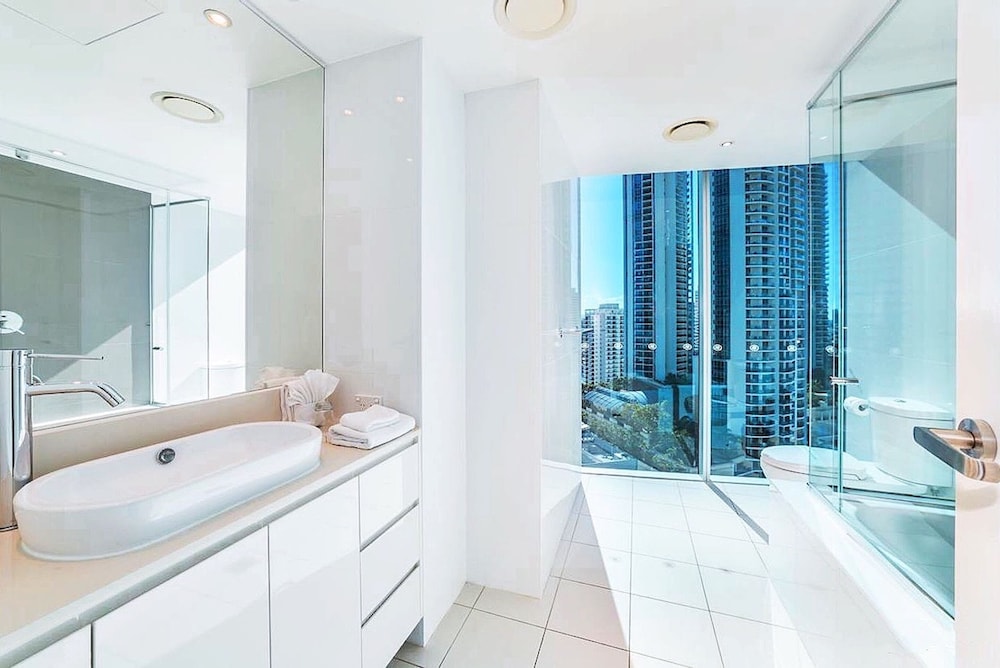 Elite Apartment, 2 Bedrooms, Kitchenette, Partial Sea View photo 3