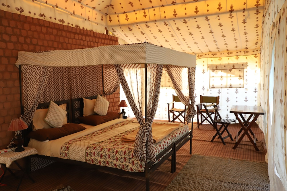 Luxury Tent photo 1