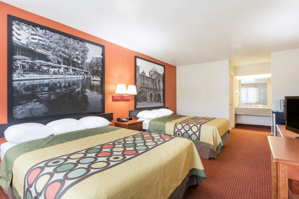 Room, Accessible - Photo 2