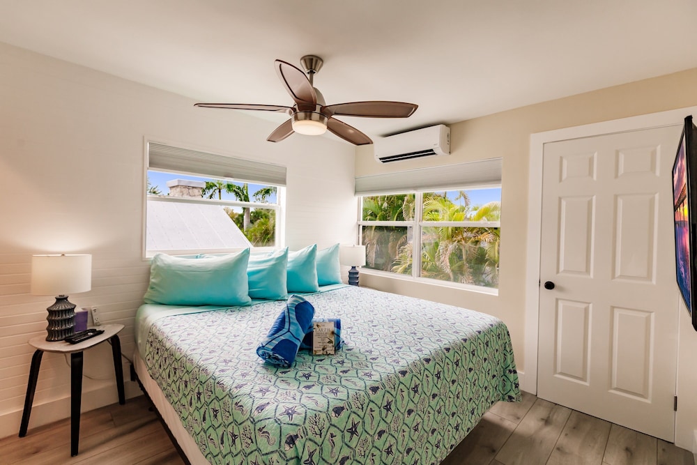 The Nest, 1 King Bedroom 1 Bath
