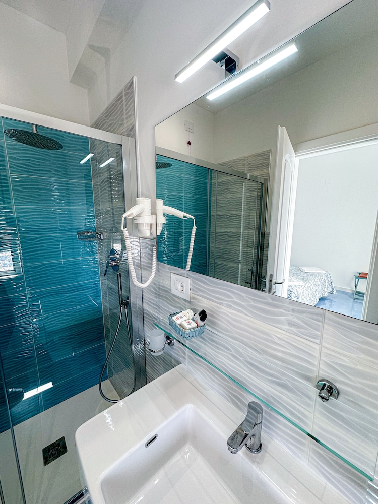 Superior Double Room, Sea View photo 3