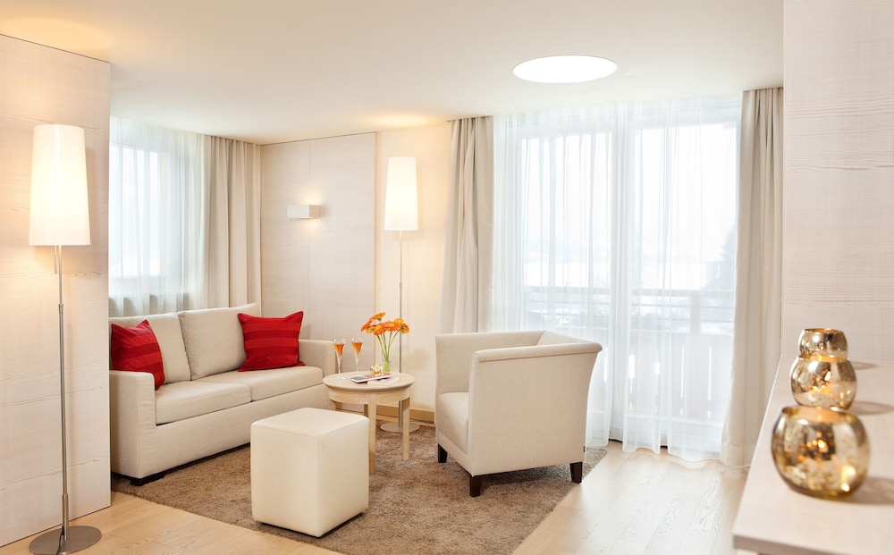 Suite photo 1