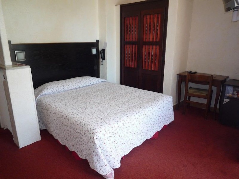 Standard Room, 1 Double Bed - Photo 1
