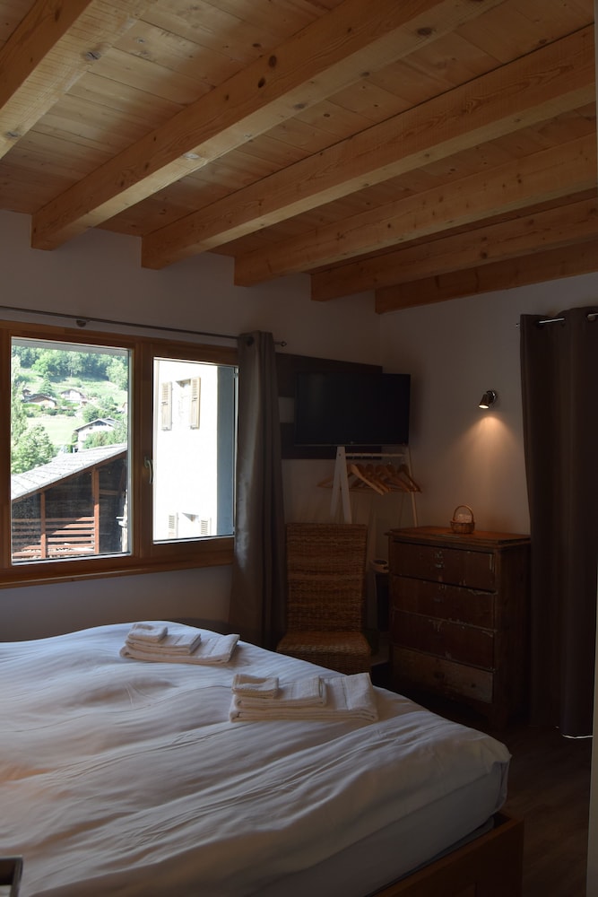 Superior Double Or Twin Room, Balcony (Rooms 103 Or 104) photo 2