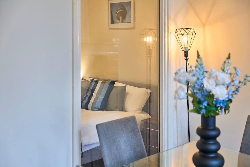 Host Stay Three Graces Getaway, Photo 20