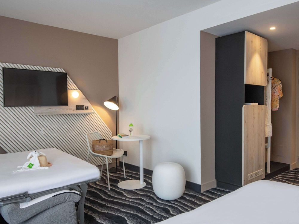 Family Room, 1 Double Bed with Sofa bed, Balcony - Photo 11