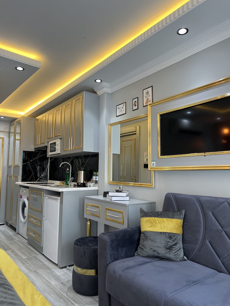 Deluxe Suite photo 3
