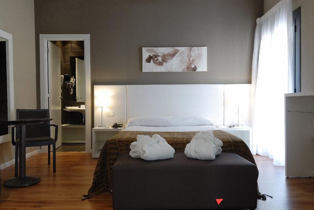 Double Room - Photo 1