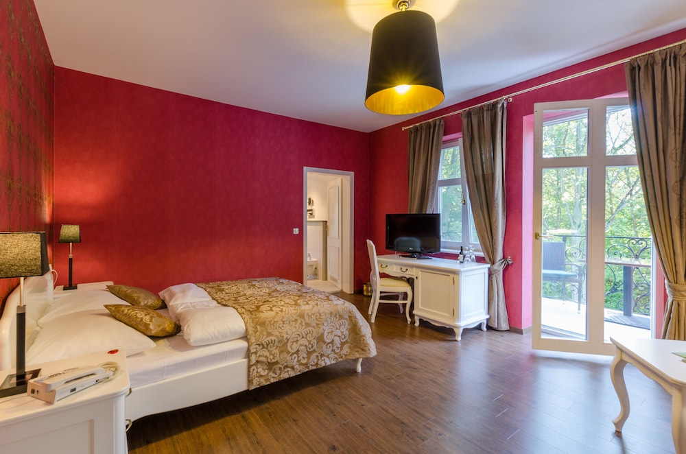 Deluxe Double Room, Lake View photo 2