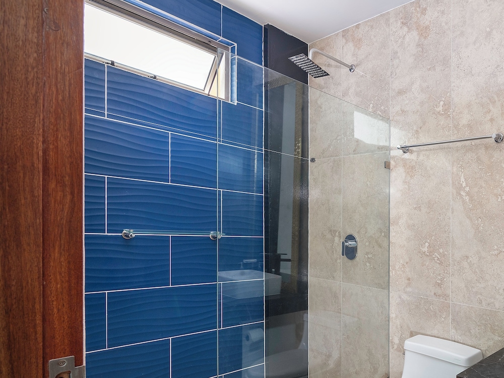 Luxury Apartment, 1 Bedroom, Garden View - Photo 6
