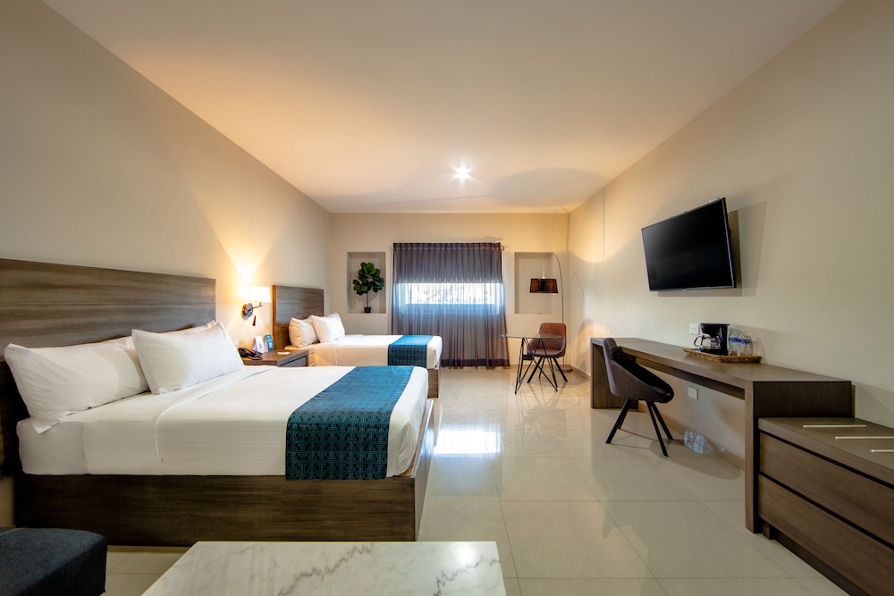 Family Studio Suite