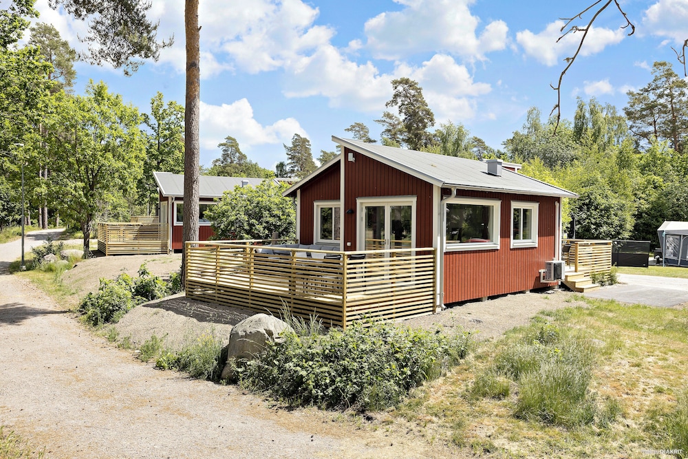 Cabin photo 1