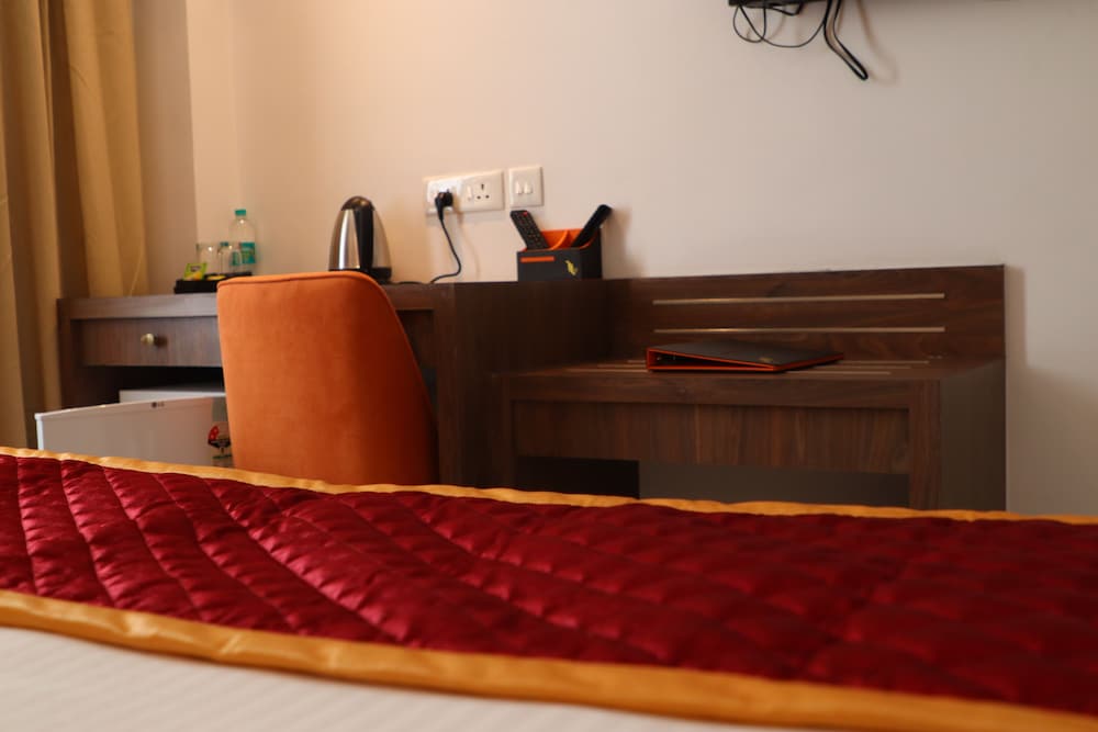 Deluxe Room - Photo 1