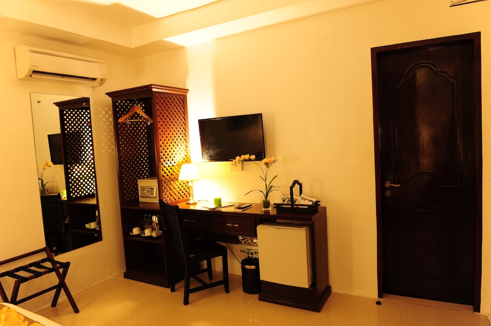 Standard Twin Room photo 2