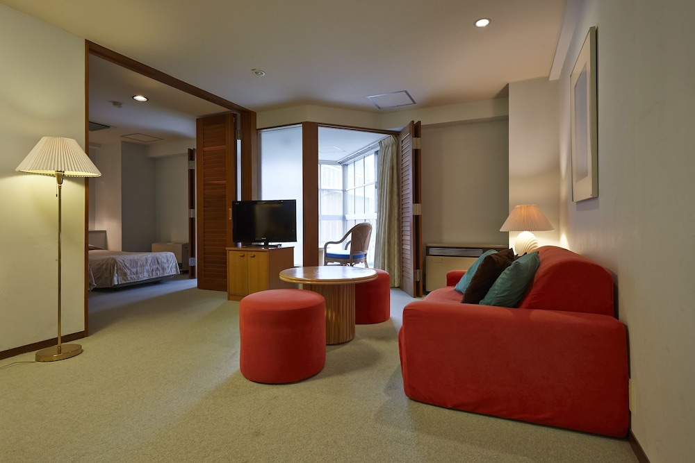Family Quadruple Room, 2 Bedrooms, No Pet Permitted photo 3