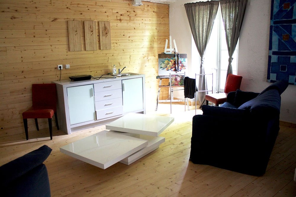 Shared Dormitory photo 2