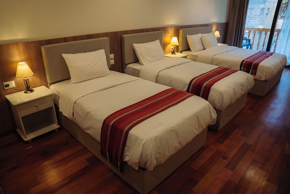 Superior Triple Room, Balcony, Garden View