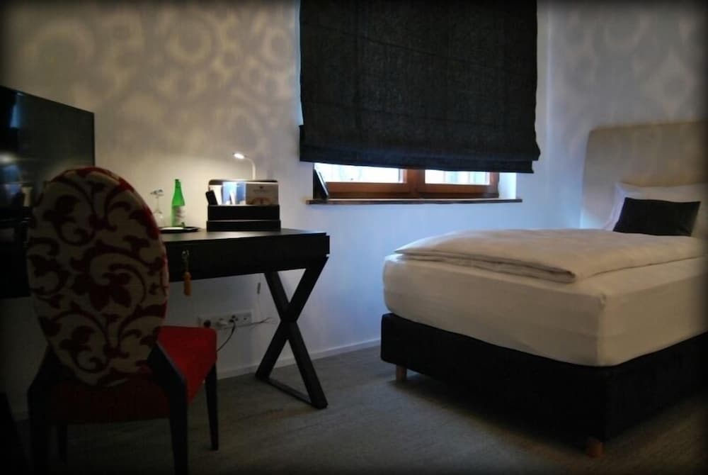 Single Room photo 1