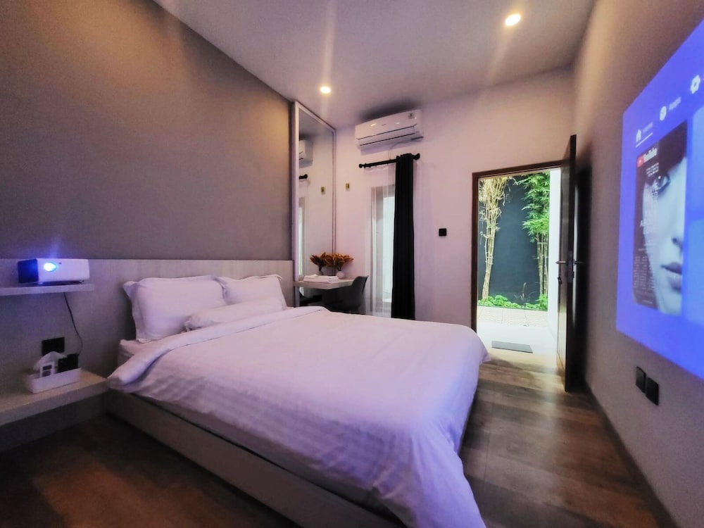 Double Room, 1 Queen Bed, Non Smoking, Garden View - Photo 16
