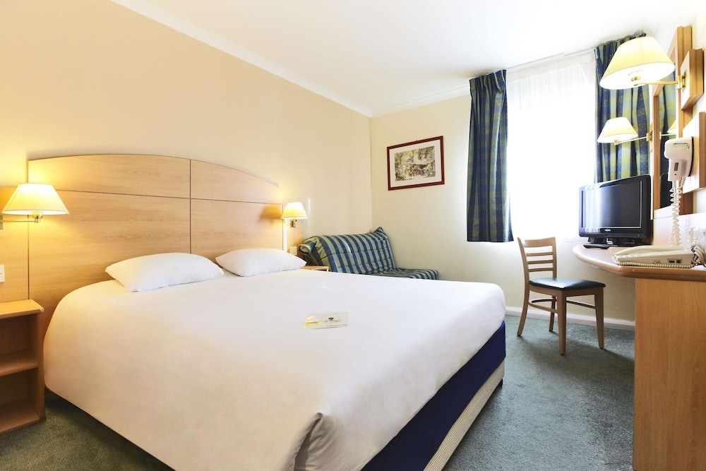 Standard Room, Multiple Beds photo 2