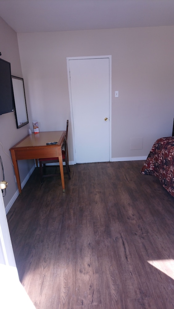 Standard Room photo 3