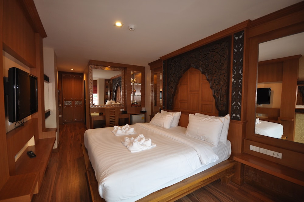 Superior Low Floor With Bathtub (No Balcony) photo 1