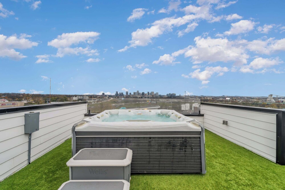Elevator With Rooftop Hot Tub Pet-friendly Yard, Foto 47