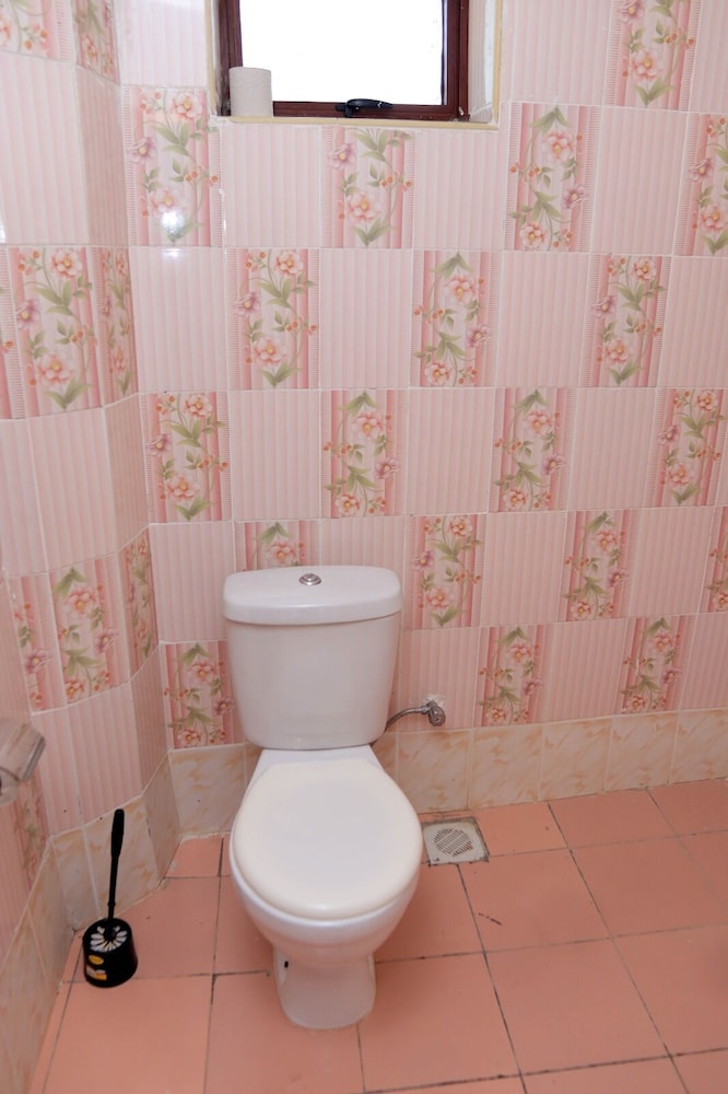 Double Room - Photo 6