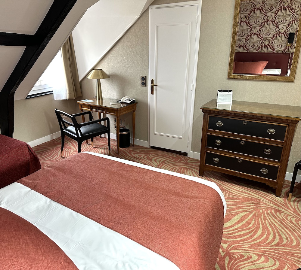 Classic Double Room