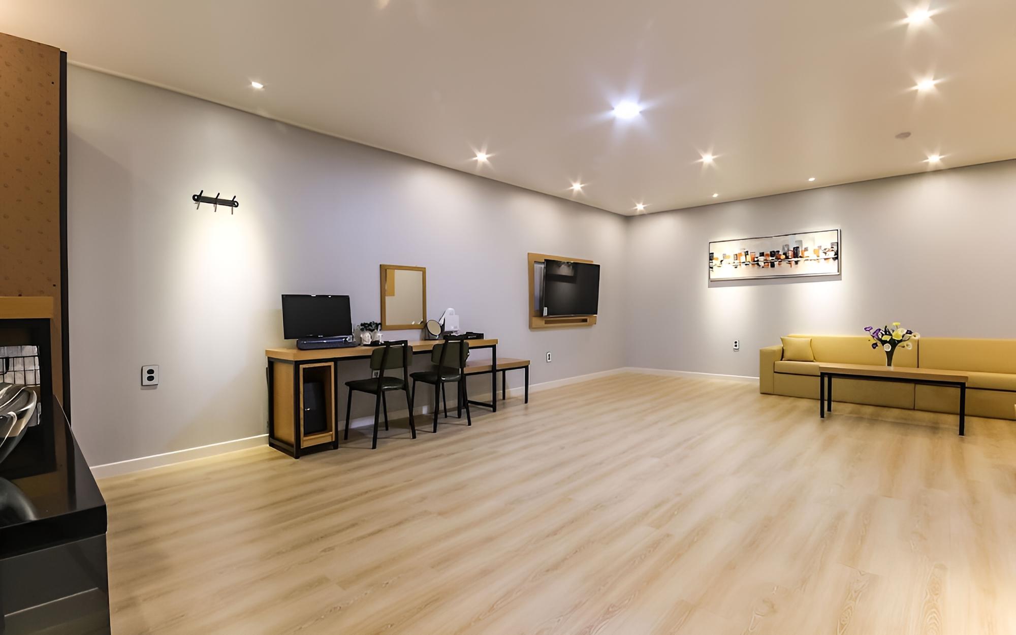 Room (Ondol Suite room (4 persons)) - Photo 1