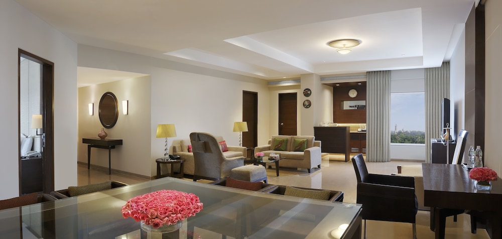 Presidential Suite, 1 King Bed photo 3