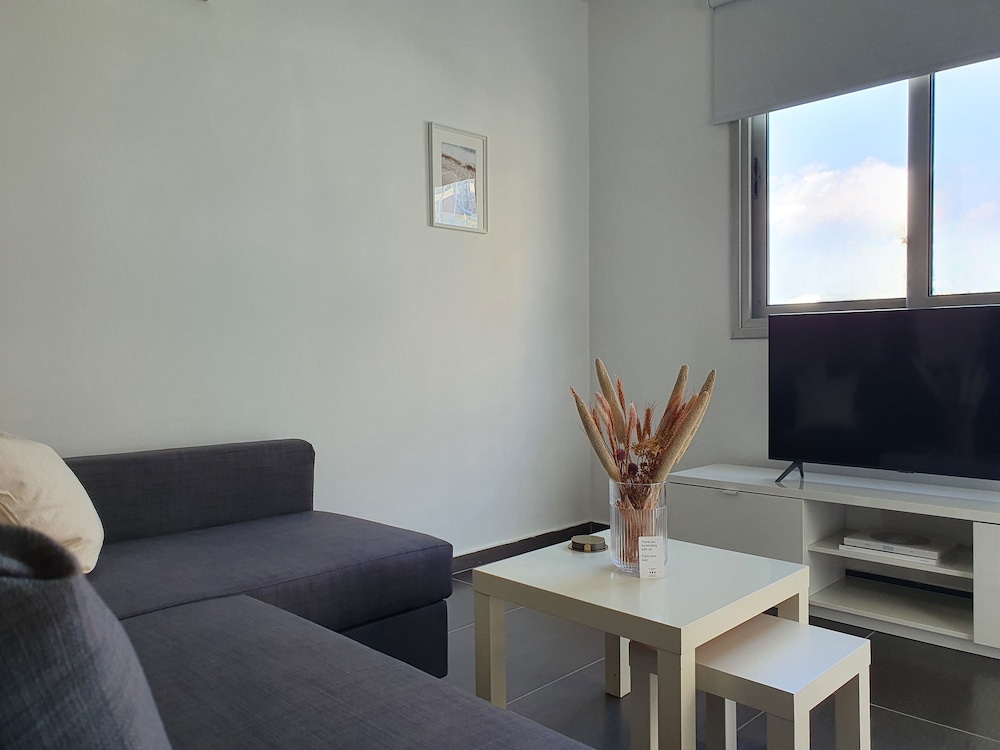 City Apartment photo 2