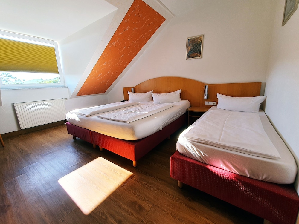 Triple Room - Photo 4