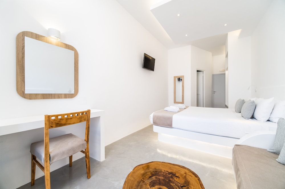 Premium Suite, Hot Tub (Caldera View)