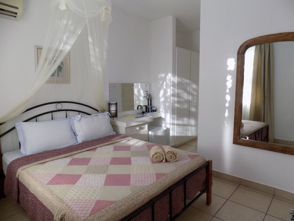 Classic Double Room, Beach View