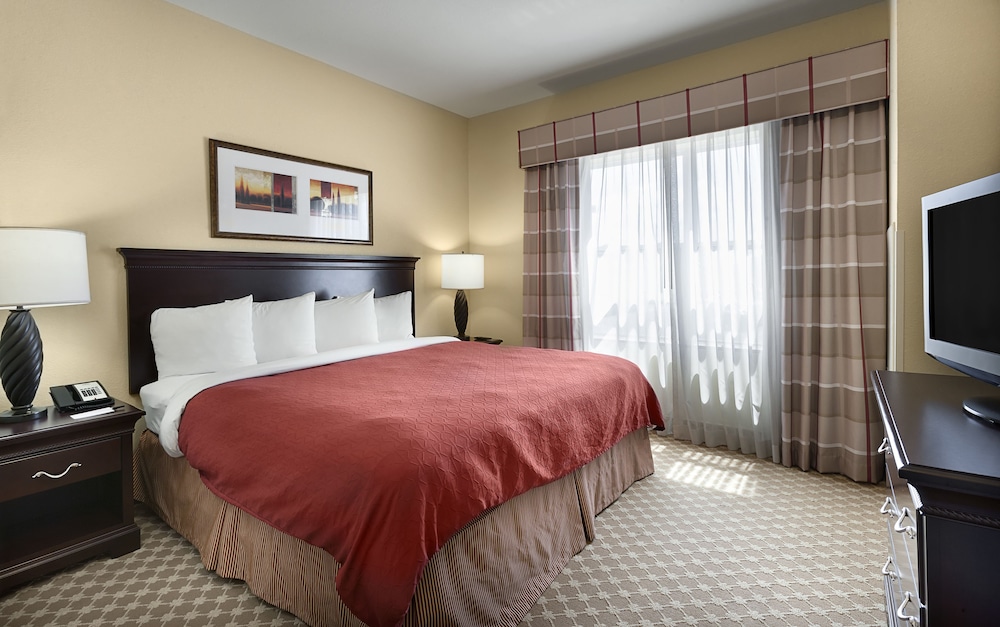 Suite, Non Smoking (1 King Bed) - Photo 4