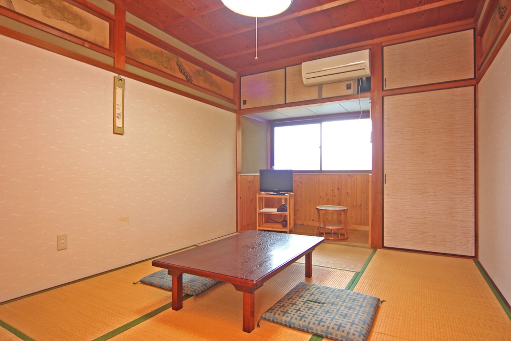 Japanese Style Room For 3 People