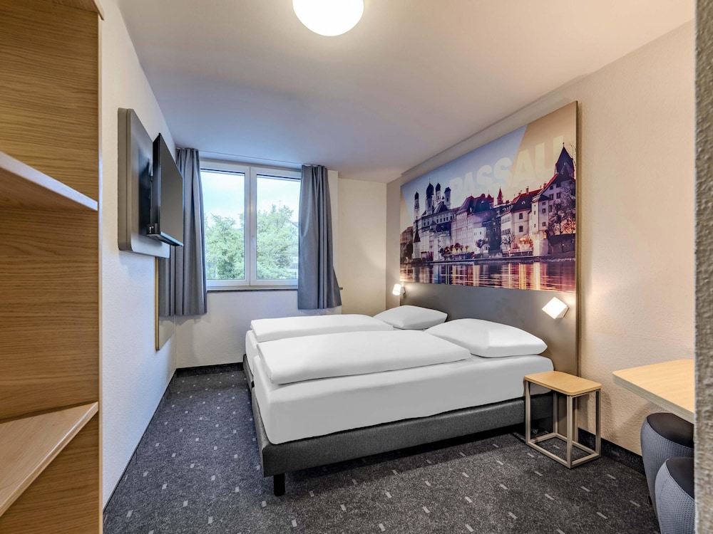 Twin Room - Photo 1