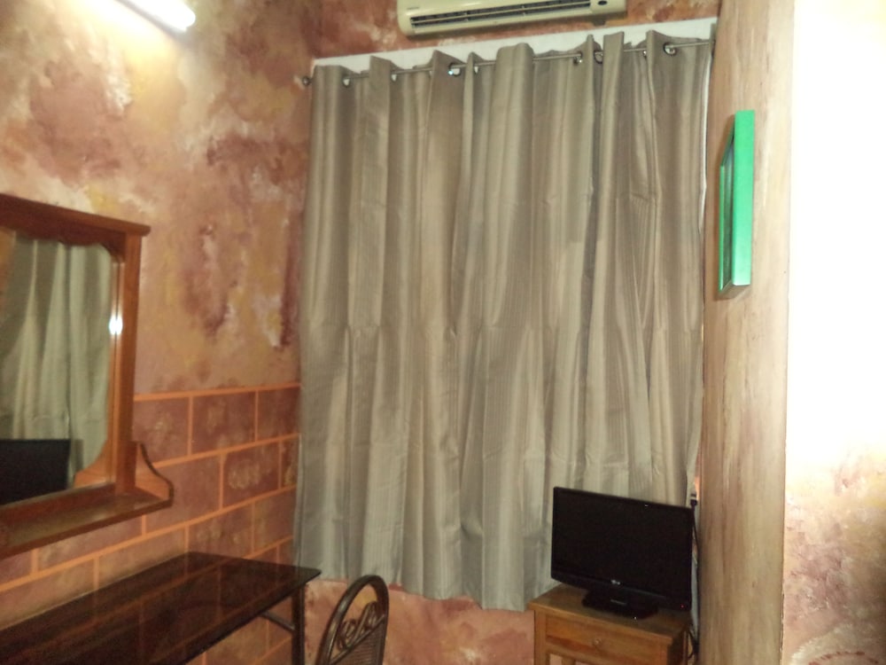 Double Room Single Use, 1 Double Bed photo 2