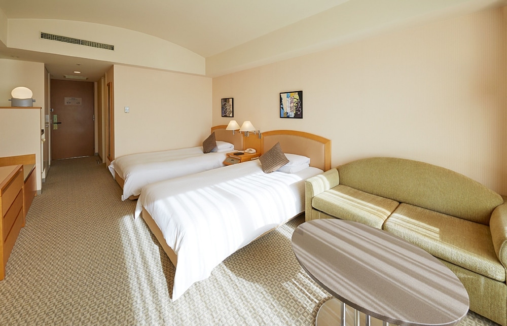 Twin Room, Non Smoking (Pines floor), Late check in 8:00PM photo 2