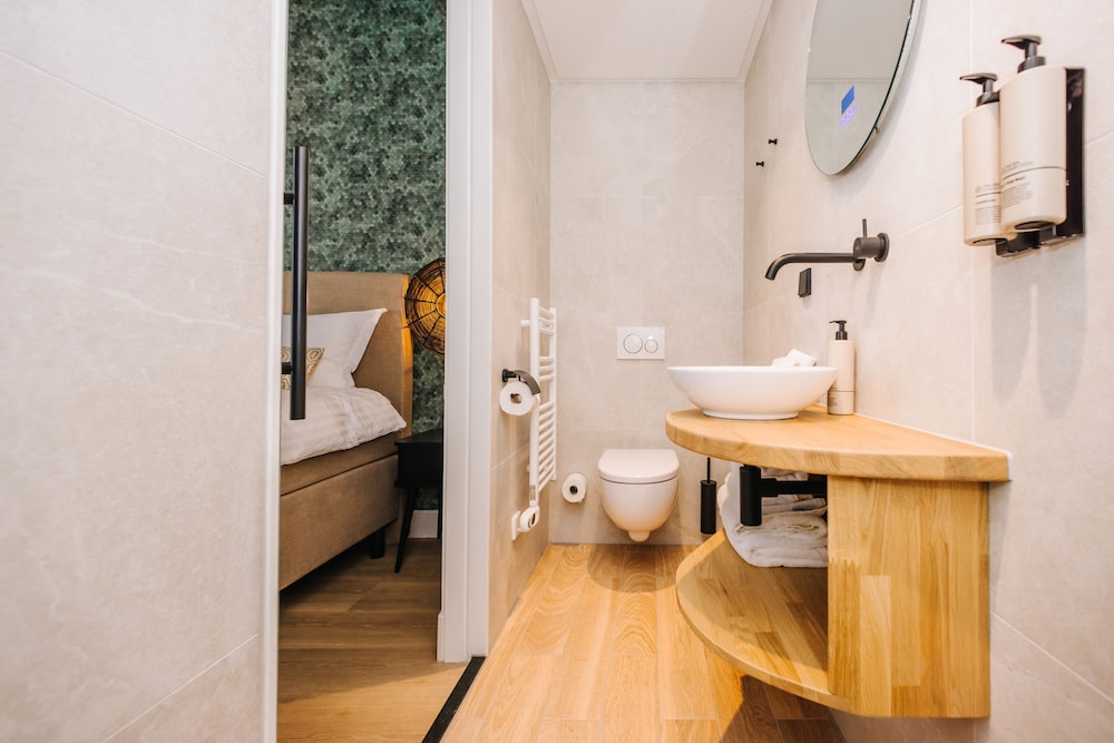 Superior Studio Suite photo 2