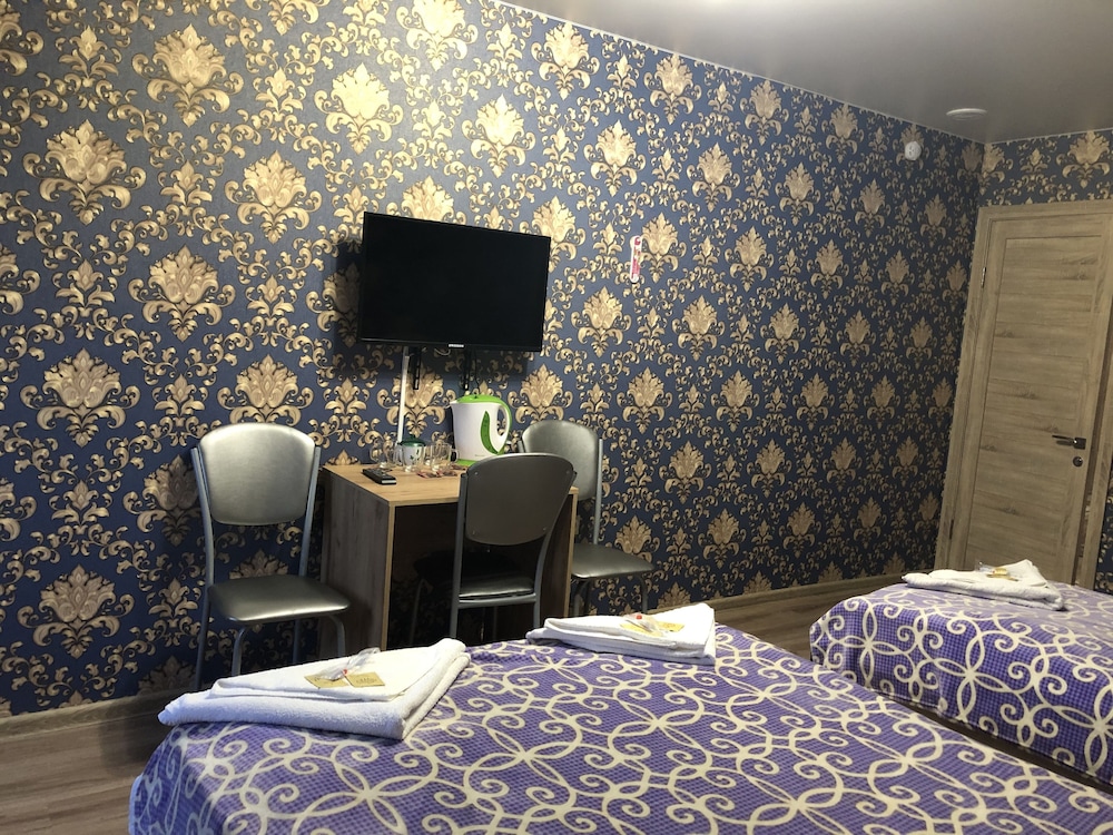 Family Quadruple Room photo 3