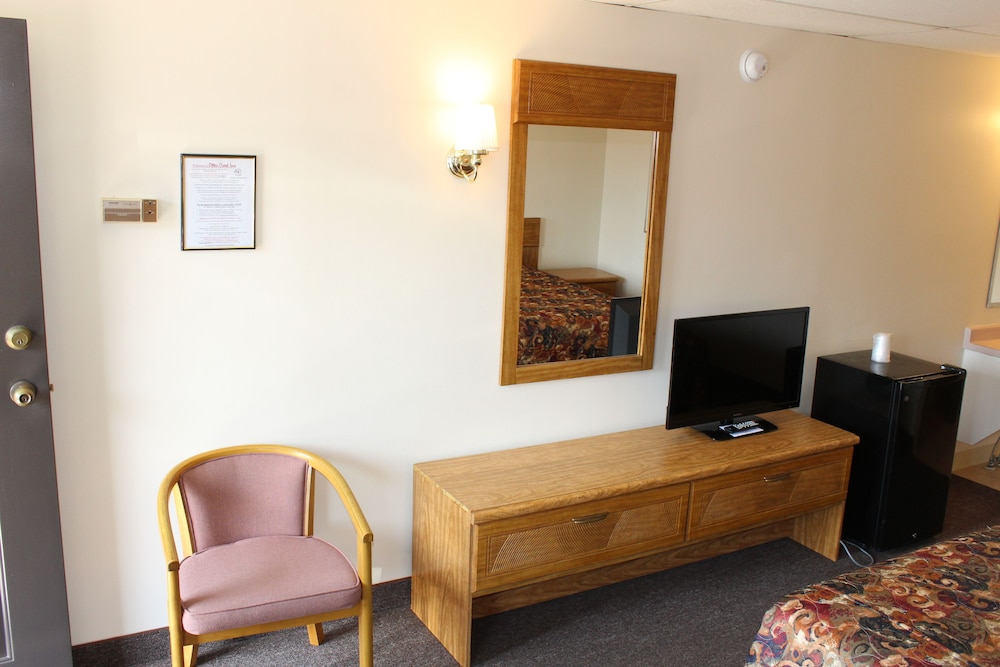 Standard Room, 1 King Bed photo 2