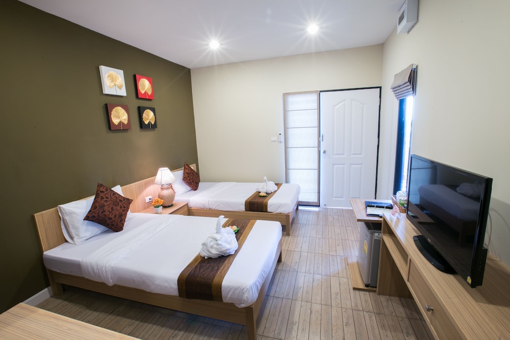 Business Room - Photo 1