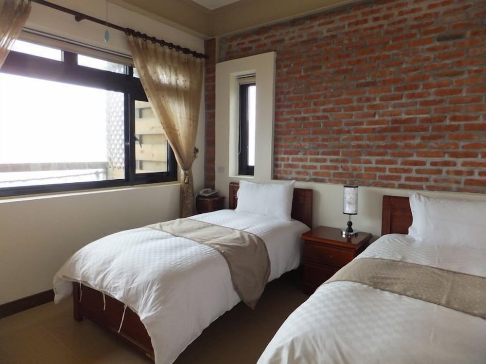 Elite Twin Room