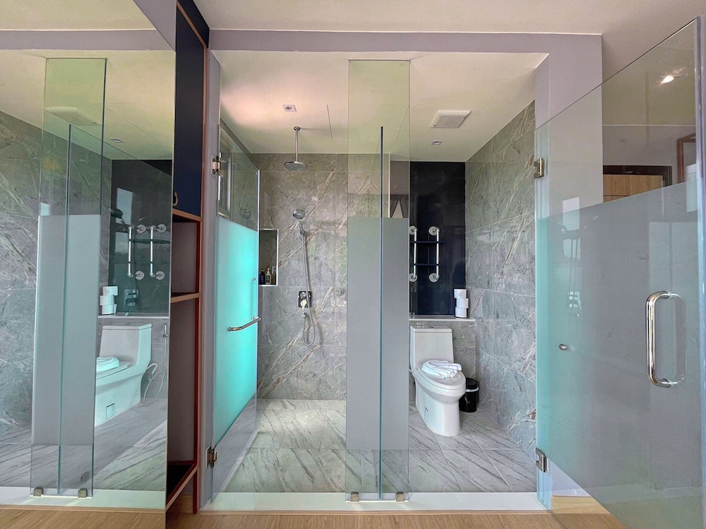 Luxury Suite Double photo 2