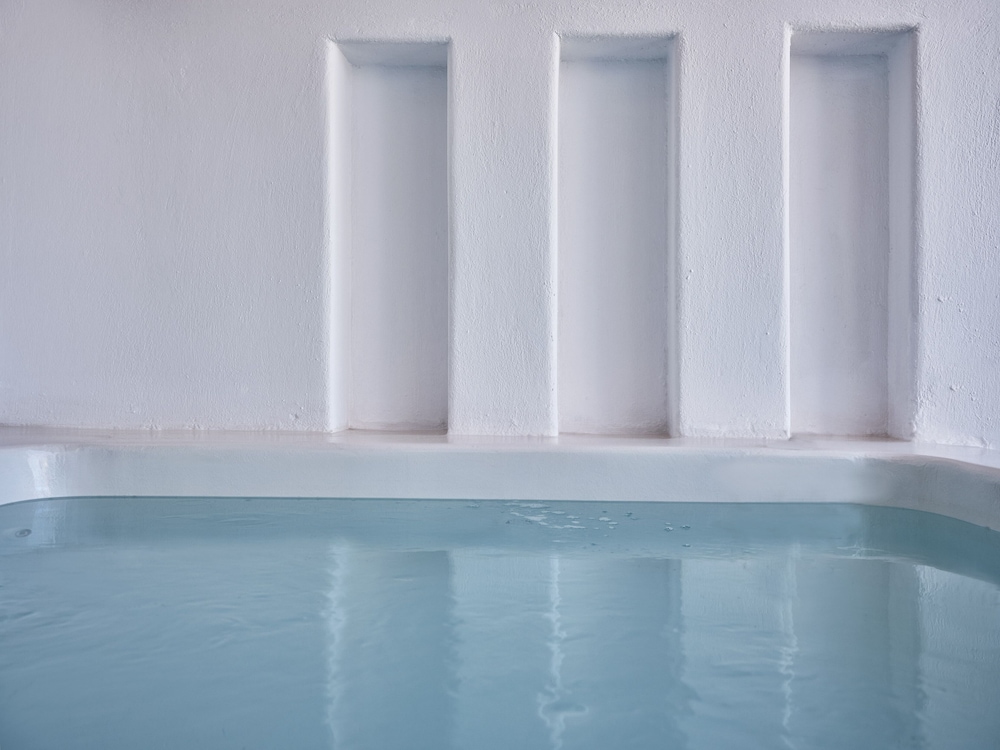 Honeymoon Sunset & Sea View Suite with Heated Plunge Pool