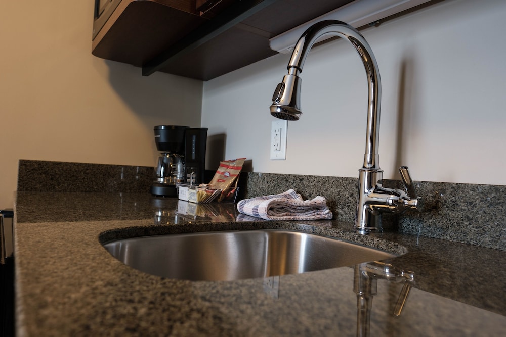 Inn Suite photo 3