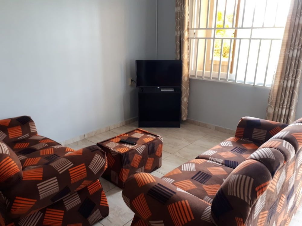 Standard Bungalow, 1 King Bed, Accessible photo 3